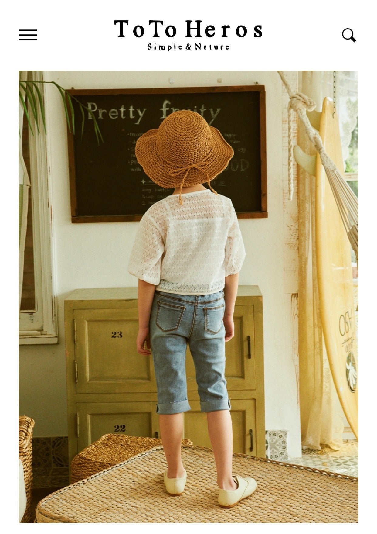 Cardigan ren đục lỗ Toto Heros màu trắng tay lỡ BG 110-150