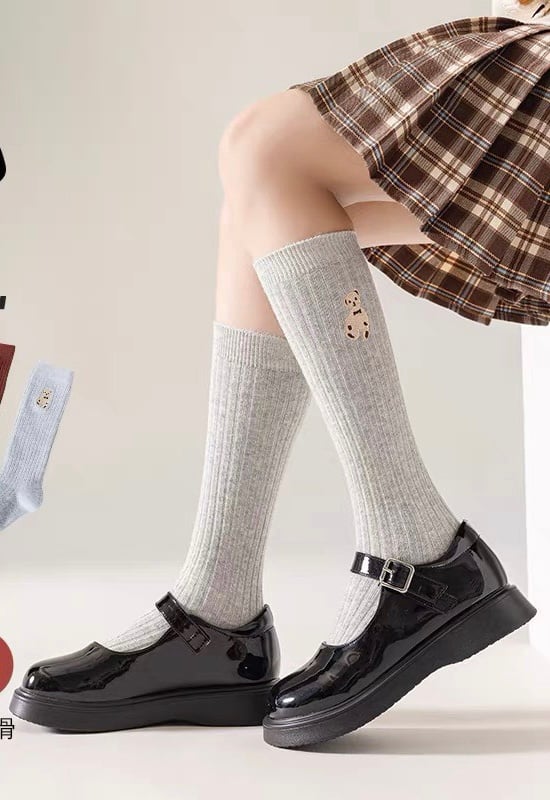 Tất len cao tới gối thêu gấu 5 màu
