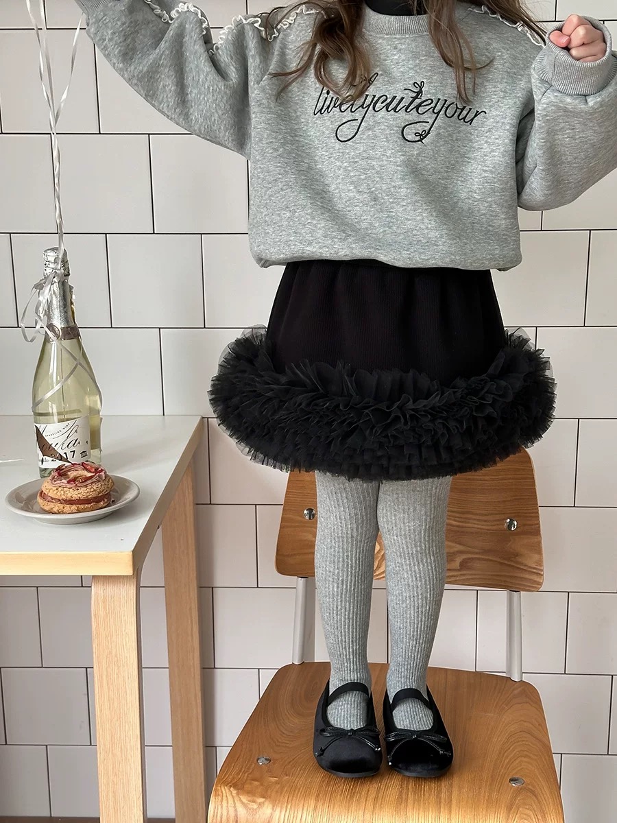 Chân váy nhung đính viền ren AMBB 2 màu đỏ/đen bé gái size 90-160