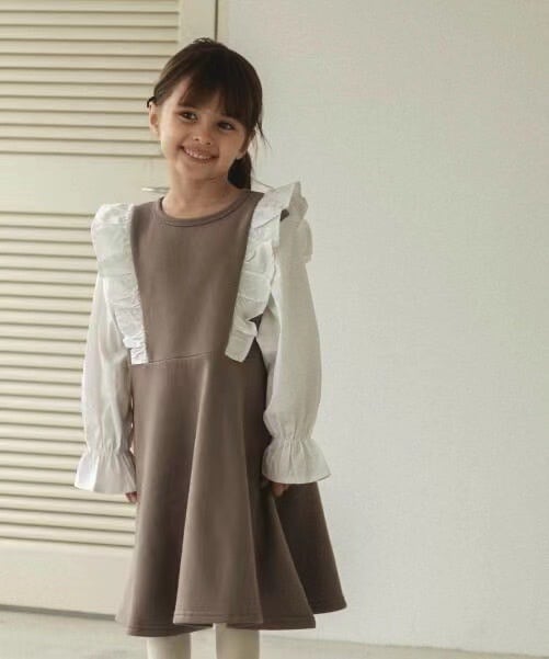 Váy nỉ Pair Manon bèo 2 bên ngực phối tay sơ mi trắng size 90 - 150