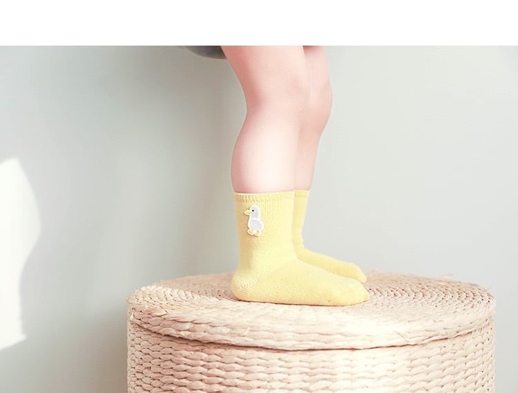 Set 3 tất trơn màu Nemo baby cổ hình thú