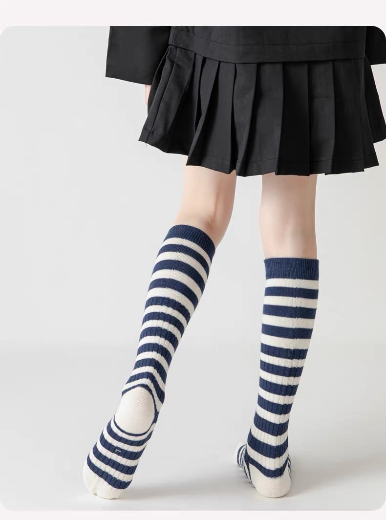 Tất cao tới bắp chân The Socks 5 màu size 3 - 12y