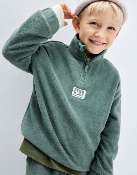 Bộ nỉ băng lông GGJJ màu xanh lá cho bé size 2-8y