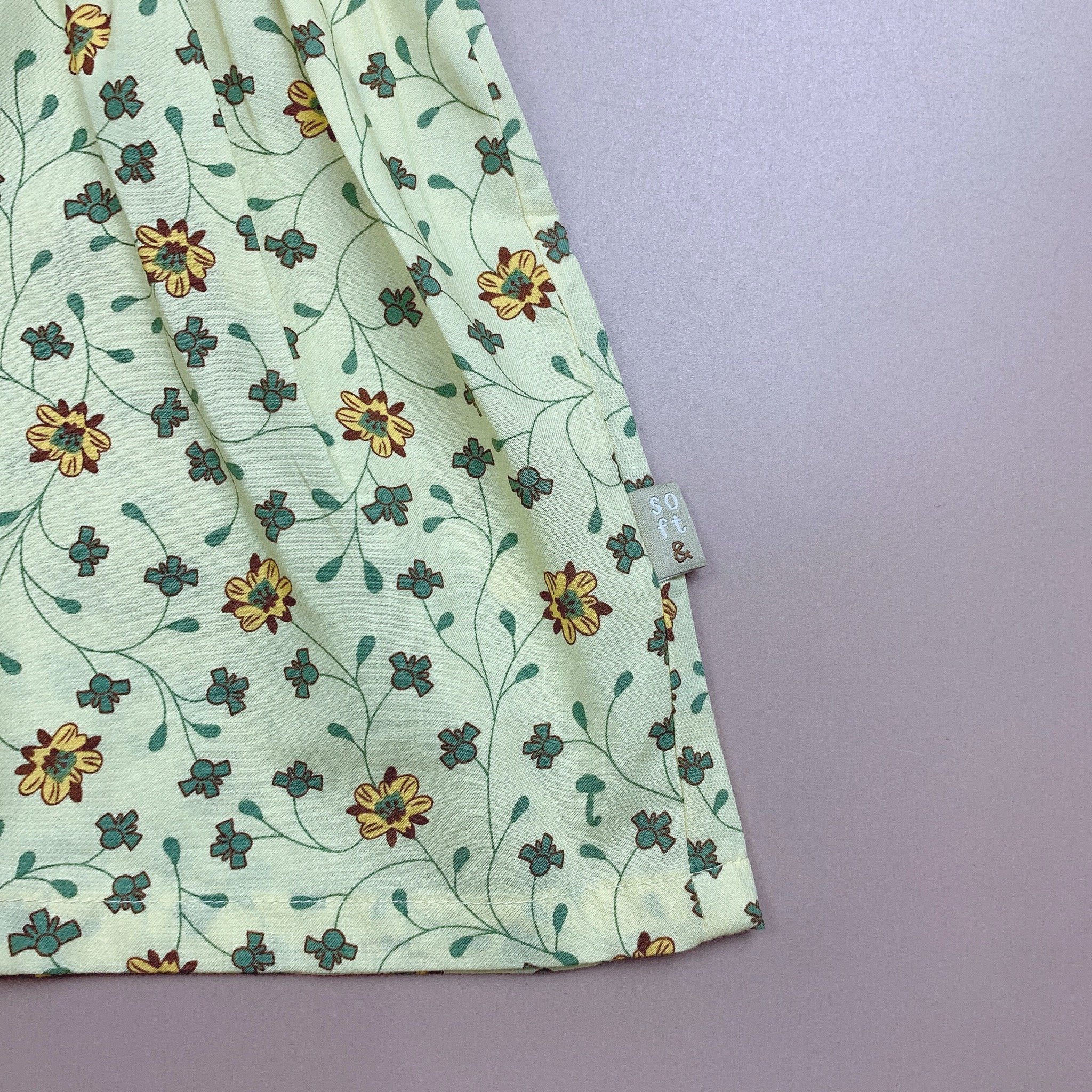 Váy thô Moimoln cổ sen 2 màu hoa size 90 - 130