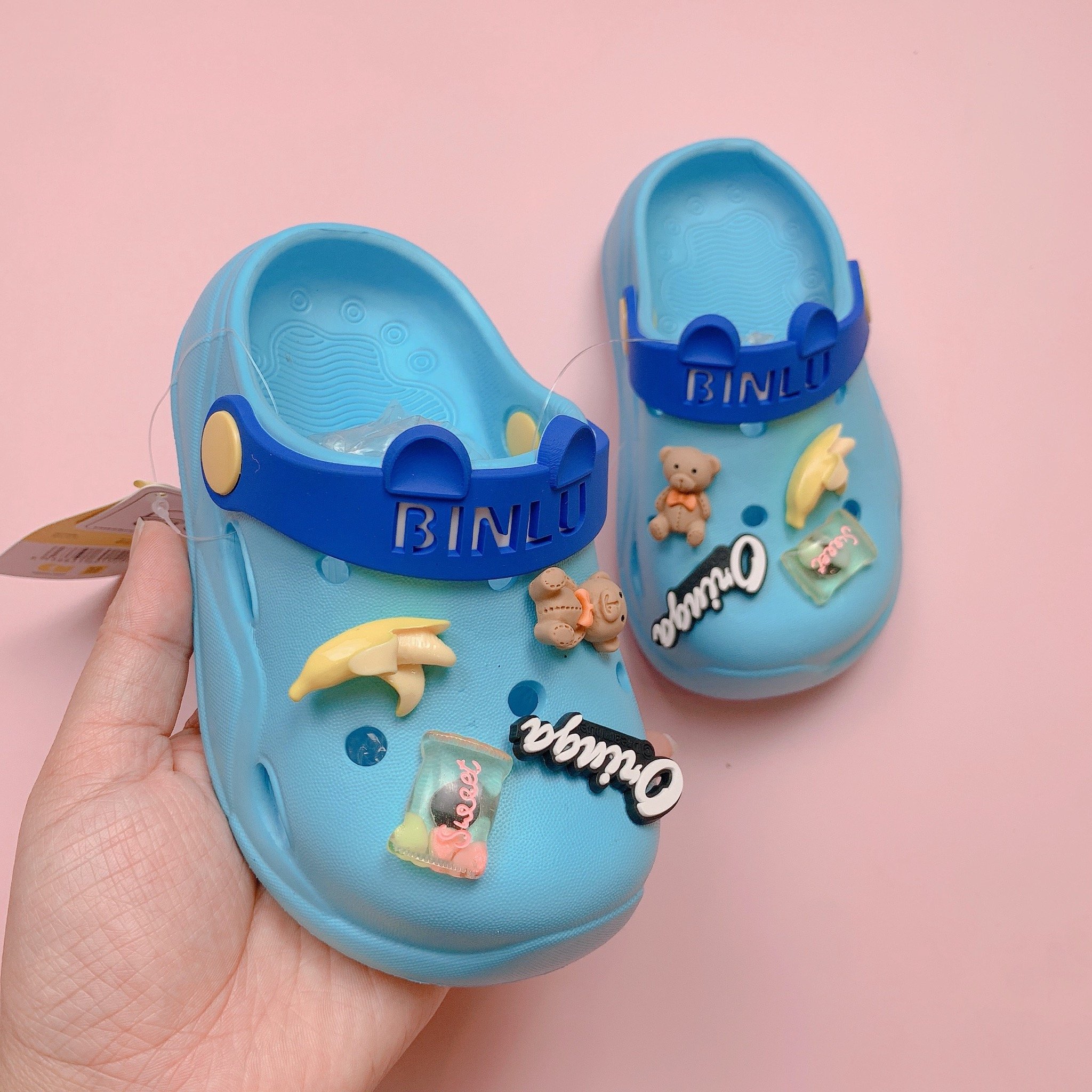 Sục nhựa Mario Oringa gắn jibit gấu, kẹo, chuối