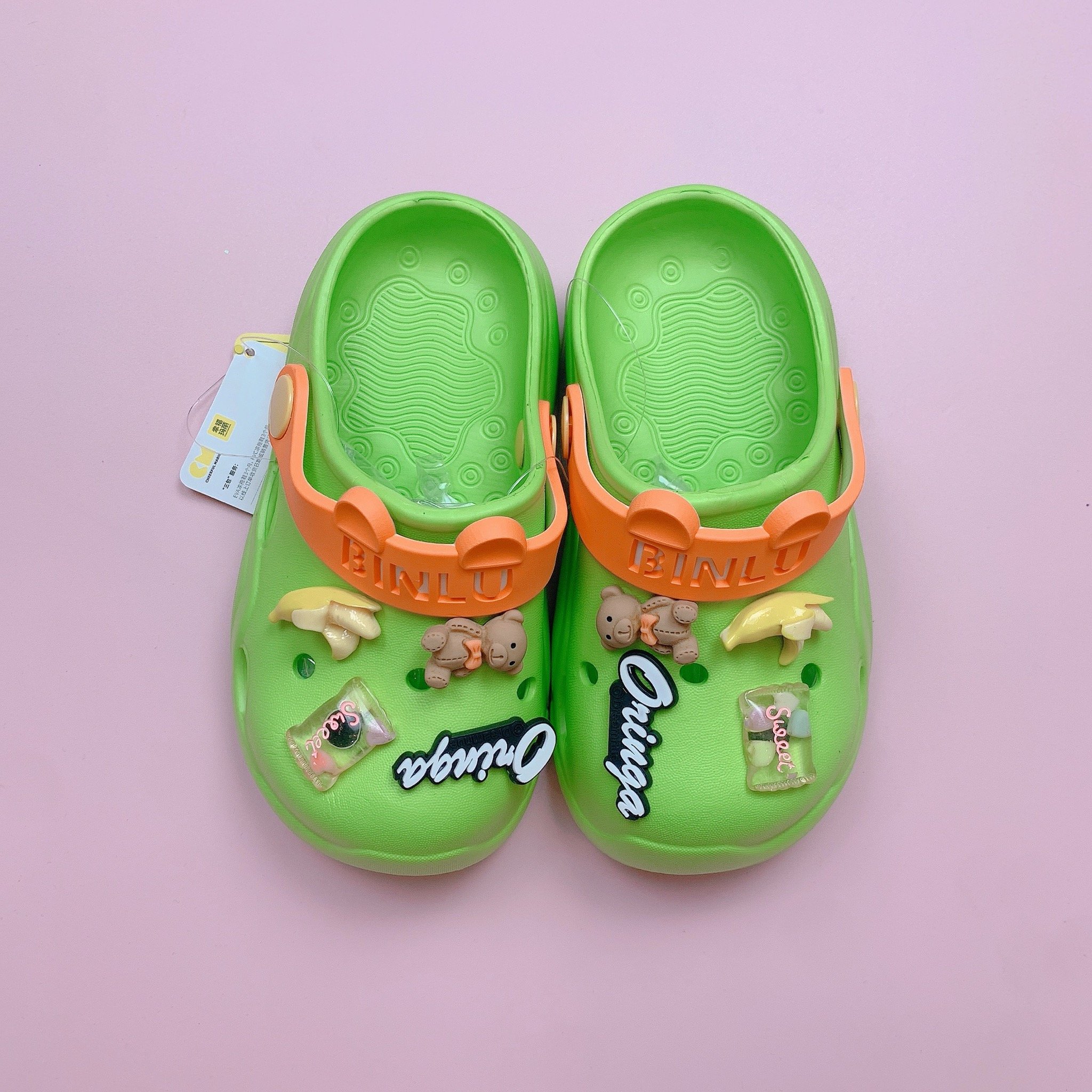 Sục nhựa Mario Oringa gắn jibit gấu, kẹo, chuối