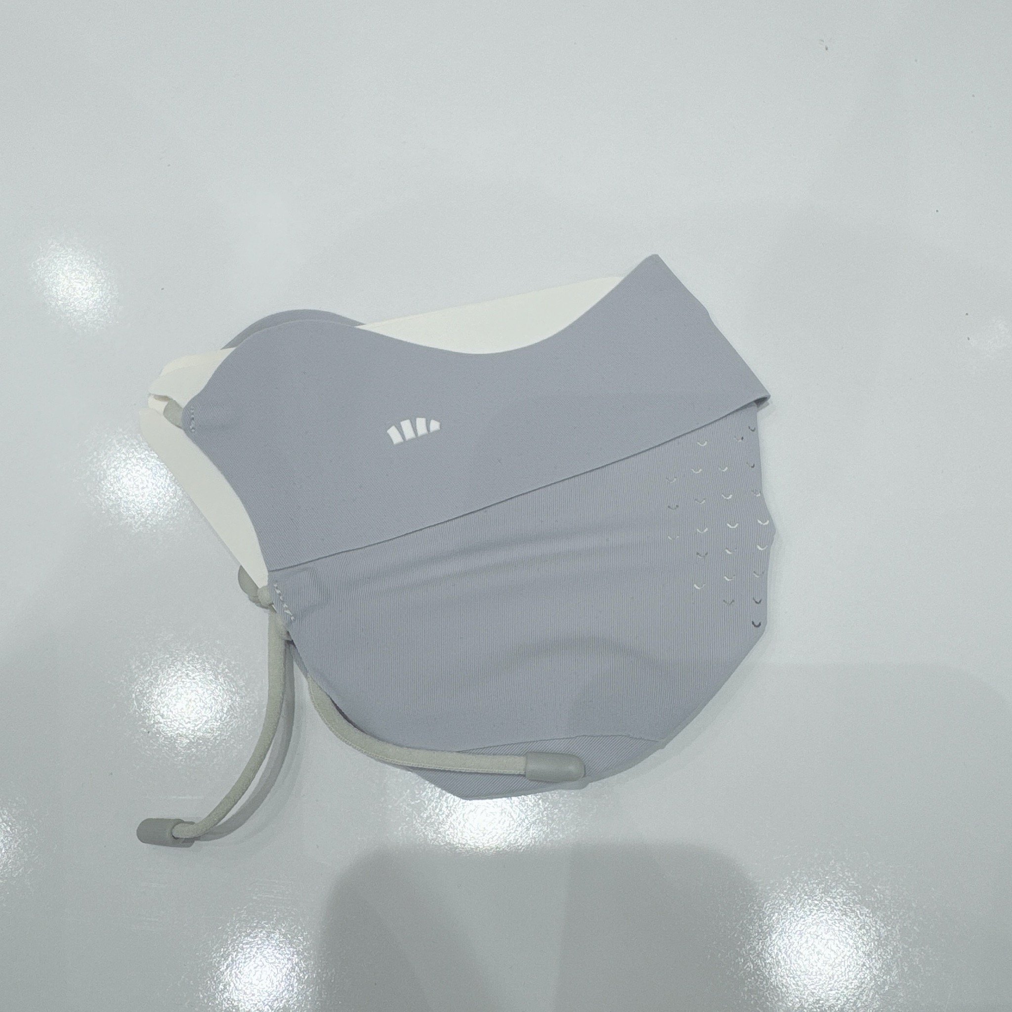 Khẩu trang chống nắng Beneunder +50UPF vải làm mát có lỗ thông hơi nhiều màu cho người lớn (túi bóng)