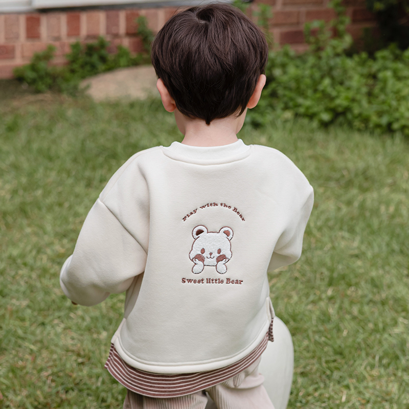 Áo nỉ bông bebezoo nối vạt thêu lưng nhiều màu cho bé size 100-140