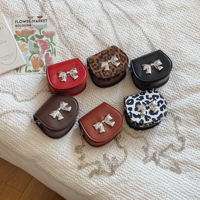 03 - Túi đeo chéo đính nơ nhiều màu cho bé gái