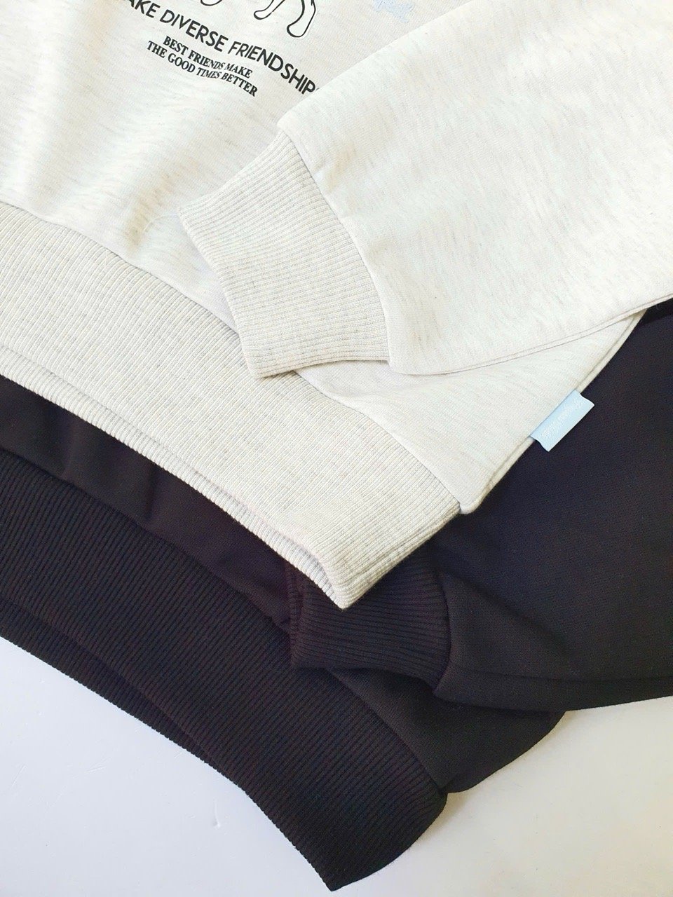 Áo nỉ Polham in hình cún Dalmatian 2 màu ghi/đen cho bé size 110-160