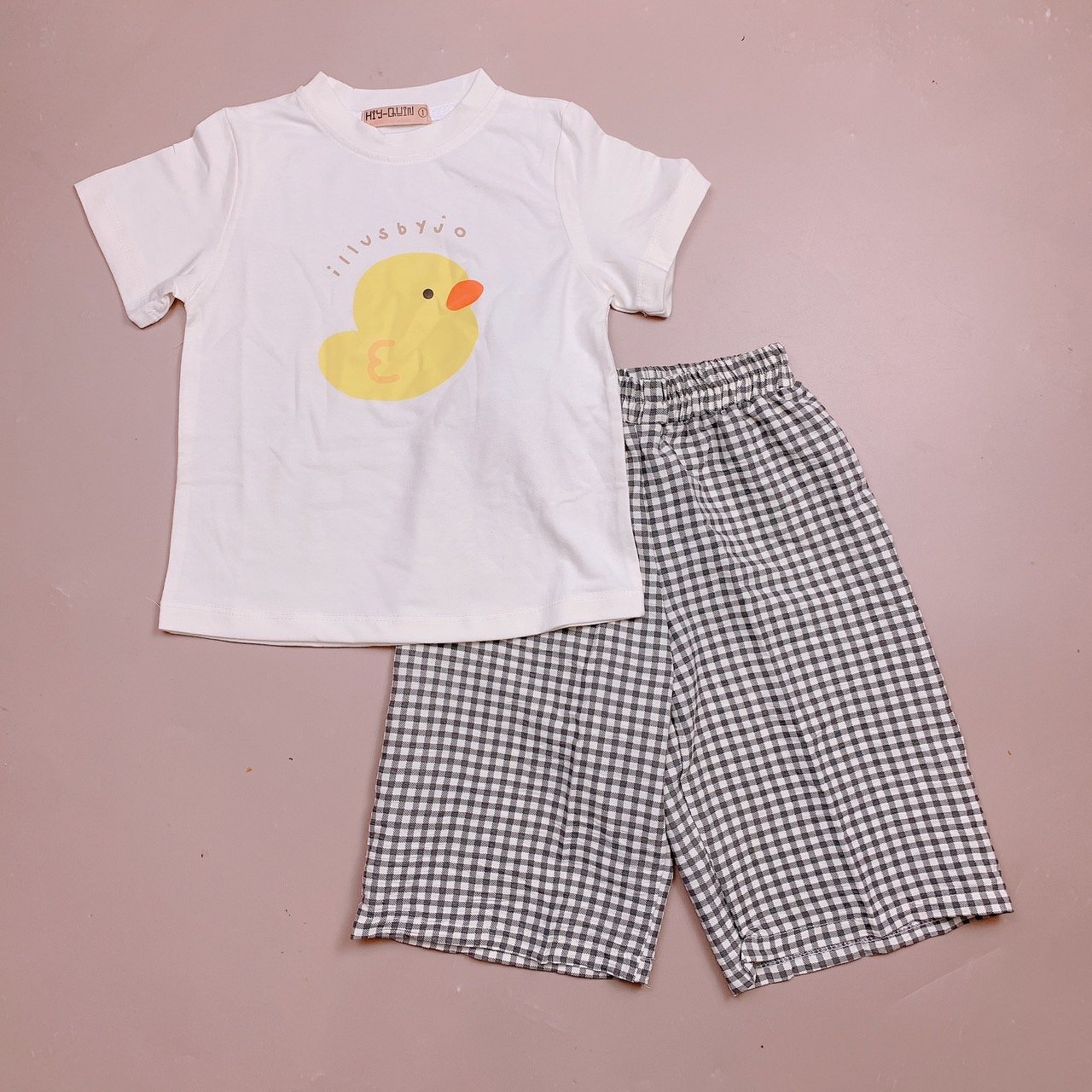 Bộ Hiy - Quin áo cotton hình vịt / gấu + quần kẻ caro nhiều màu size 2-6y