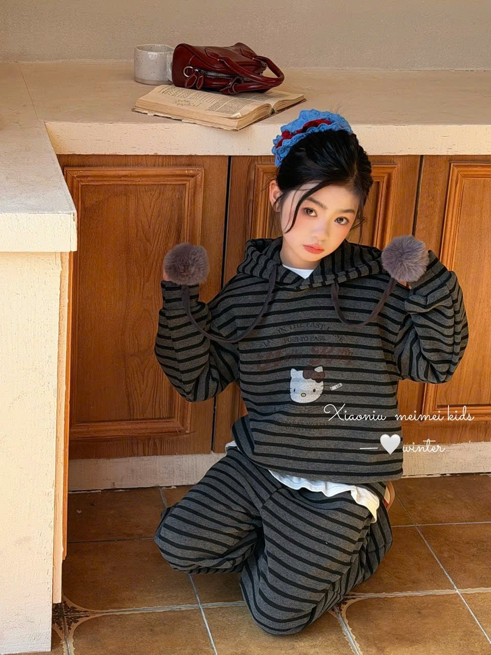 25603 - Bộ nỉ lót nỉ đại hàn QCCC áo hoodie kèm cục bông 3 màu cho bé size 120-160