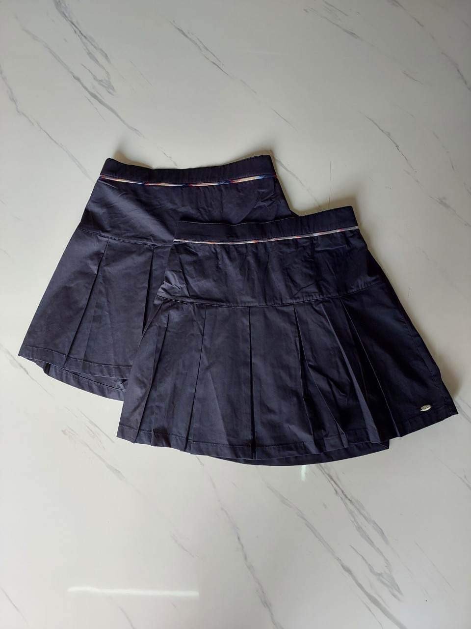Chân váy thô Renoma xếp ly navy ( không kèm lót quần ) size 110 - 160