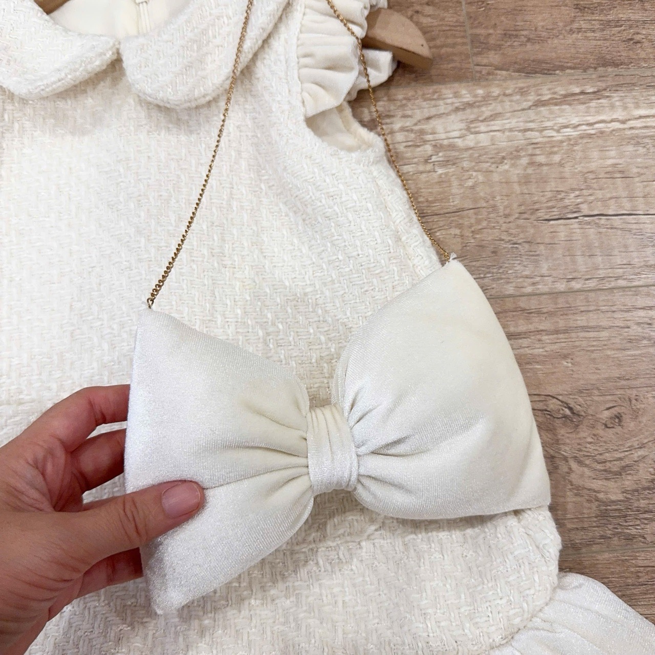 S93 Tiny Winy - Váy dạ phối tay bèo màu kem viền bèo gấu + túi nơ size 1-10y