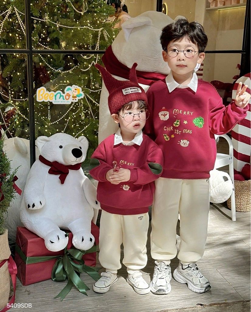 Áo nỉ Beemo màu đỏ Noel đáp tay thêu hình cho bé size 1-6y