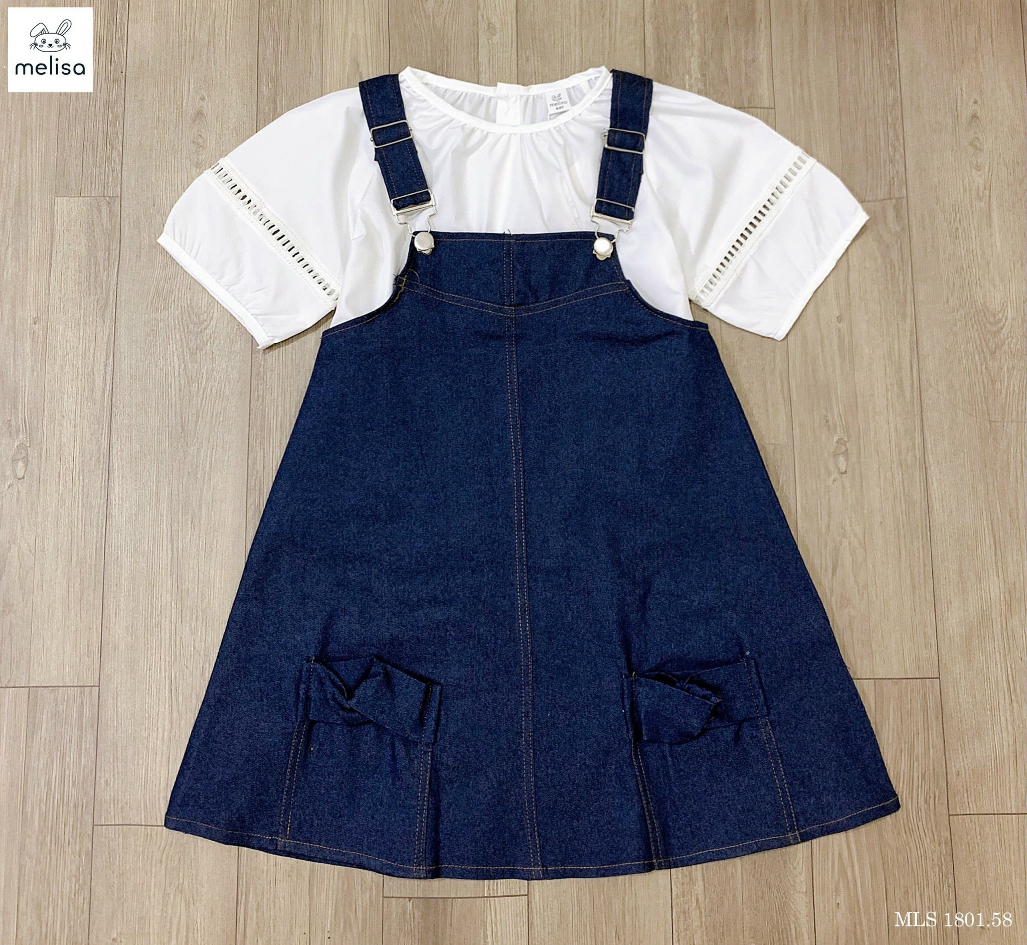 Set Melisa áo thô trắng - váy yếm jean xanh size 2 - 12y
