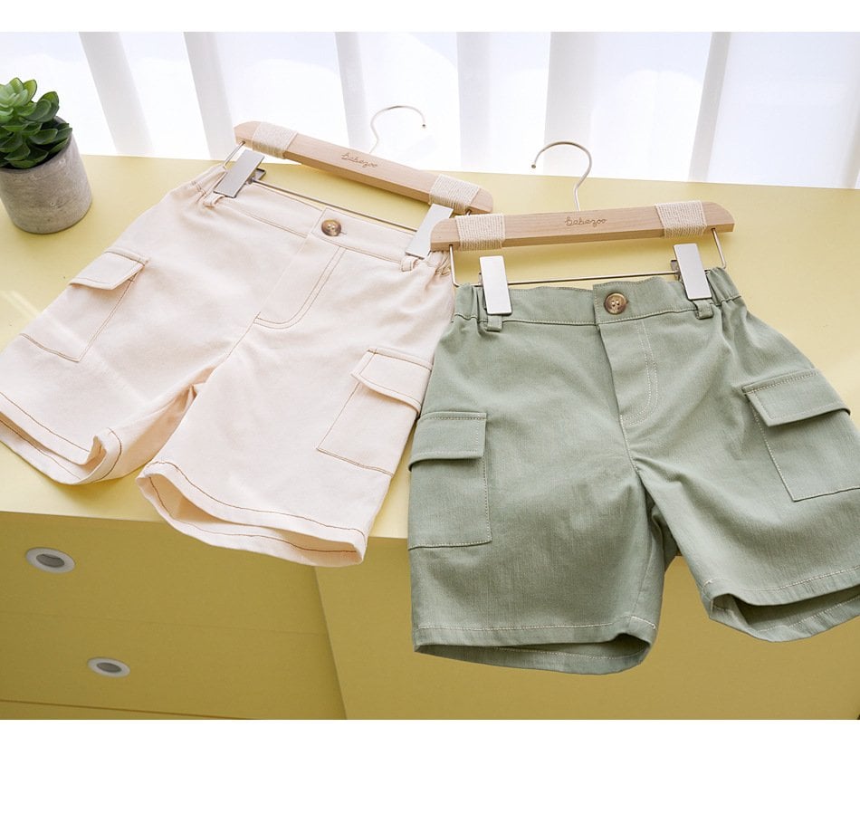 Quần short kaki Bebezoo túi hộp 2 màu kem/rêu BTBG size 100-150