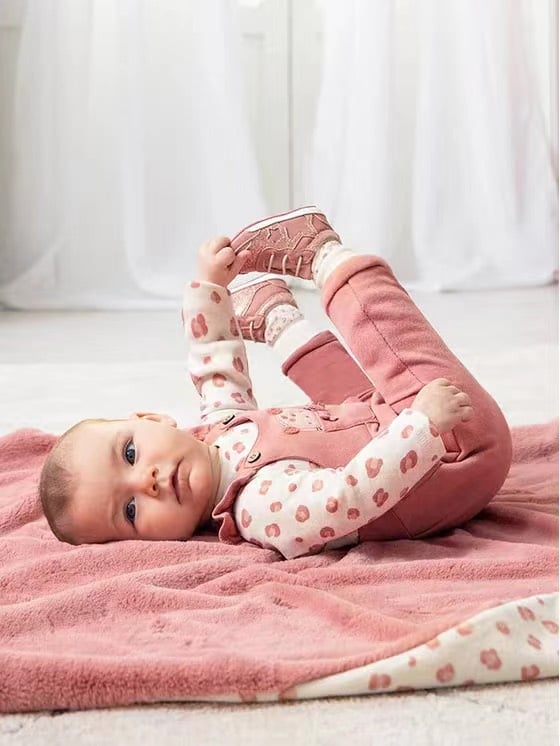 Set áo liền quần yếm Mayoral nhiều hình BG size 1m - 18m