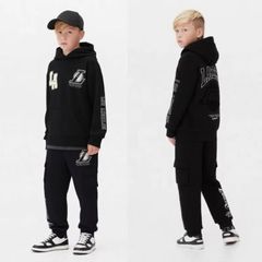 B03 - Bộ nỉ màu đen LA cho bé size 7-15y