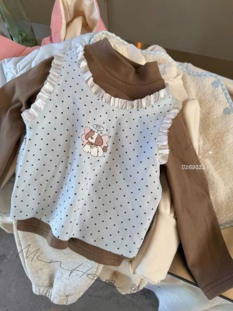 269331 - Áo giữ nhiệt Ucee cổ 3p gấu chấm bi nâu phối xanh bé gái size 90-130