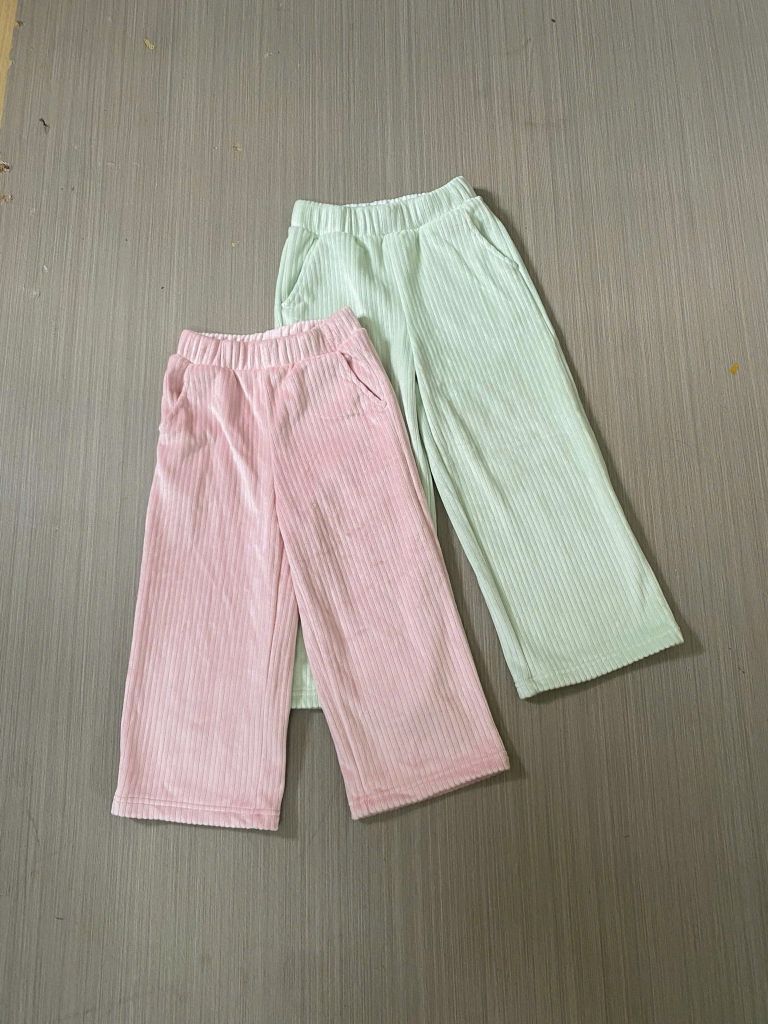 Quần nhung tăm ống suông Topten xuất Hàn 3 màu cho bé gái size 110-160