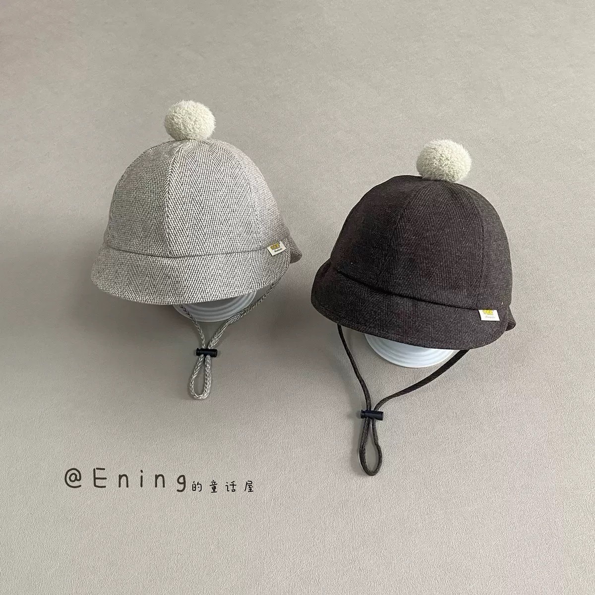 Mũ vải dạ đính chóp cục bông cho bé size 6m-3y