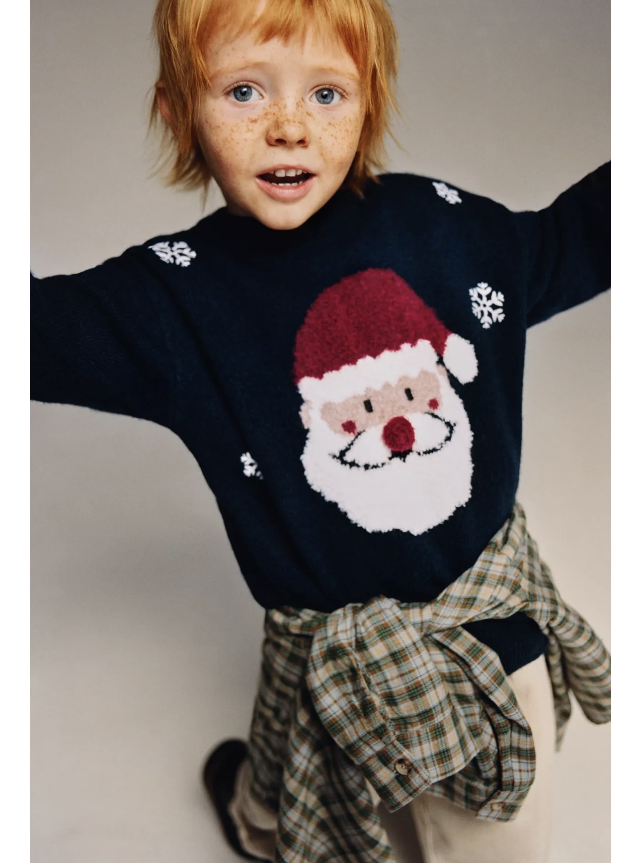 ABT10 - Áo len màu navy hình ông già Noel cho bé size 12m - 6y