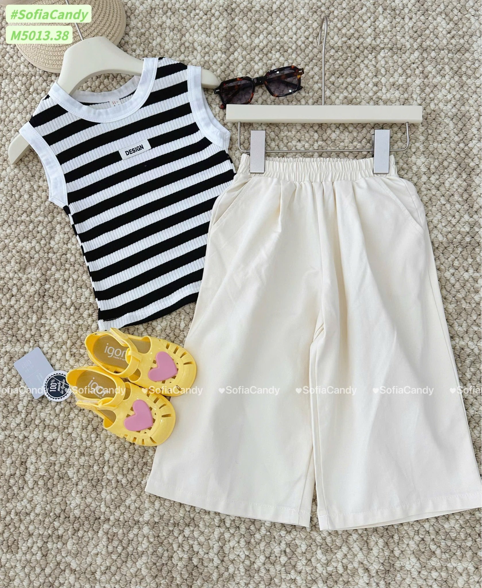 M5013 - Bộ Mia Kids áo thun tăm kẻ trắng đen Design - quần culottes màu kem size 2 - 12y