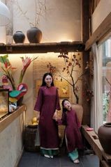 Áo dài lụa 4 tà màu mận quần xanh cho bé size 2-10y