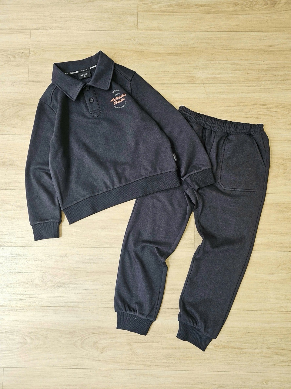 BM2511ST05 - Bộ nỉ da cá Beemon cổ đức 2 màu cho bé size 120-160