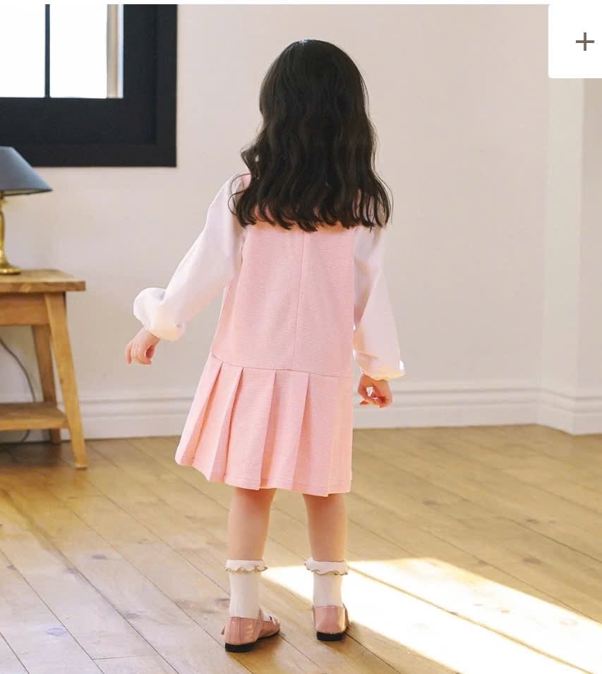 Váy nỉ Toto Heros kẻ hồng phối cổ sen - tay trắng size 110 - 150