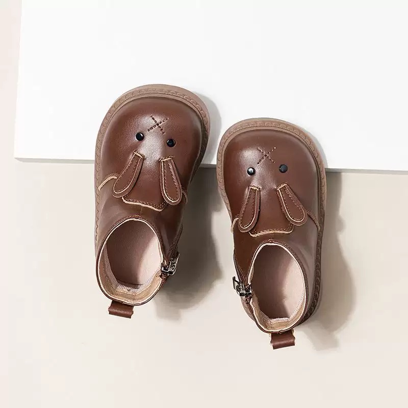 Bốt da cổ thấp hoạ tiết thỏ 2 màu trắng/nâu bé gái size 22-30