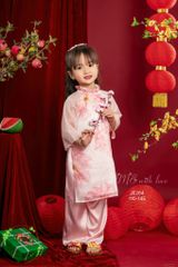 Áo dài voan lụa June with love hoa màu hồng cổ bèo