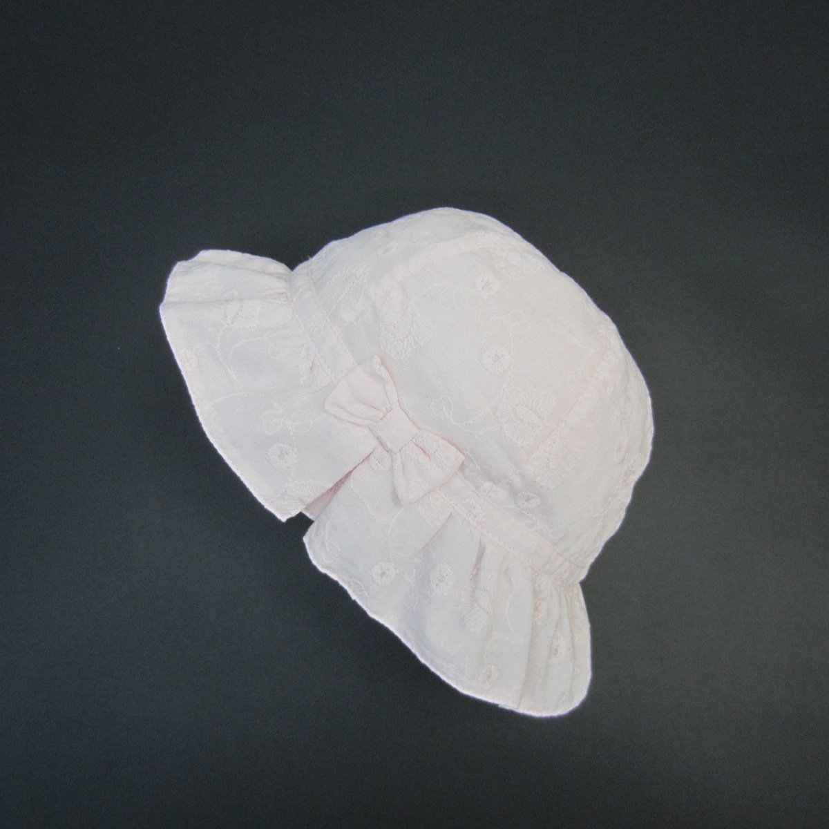 Mũ vải vành Miller vải thô thêu đính nơ hoa lá hồng/trắng