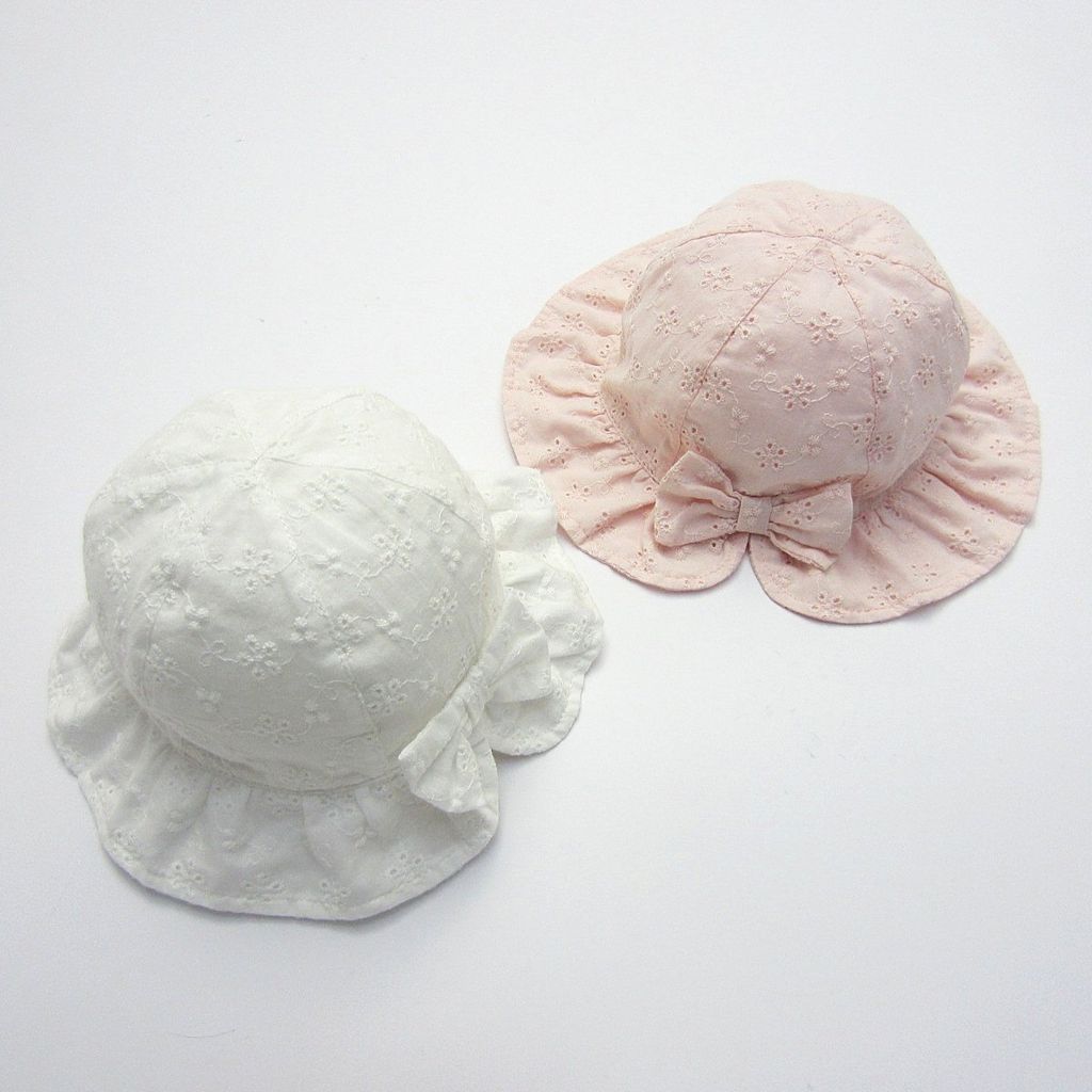 Mũ vải vành Miller thô hoa thêu đục lỗ 2 màu trắng/hồng