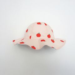 Mũ vải vành Miller màu hồng hoạ tiết quả táo