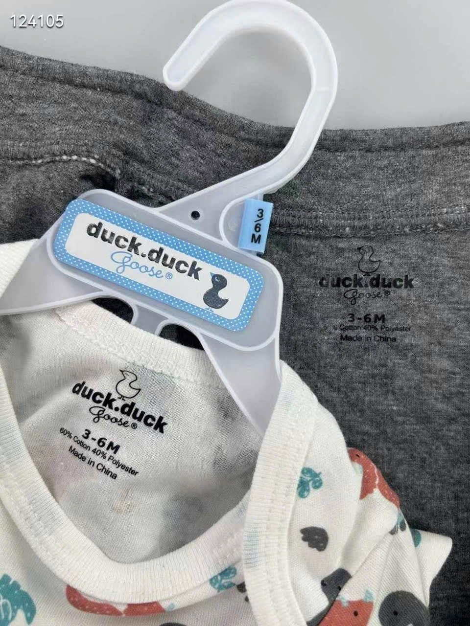 Set 3ct Duck & Duck body+quần+gile chần bông cho bé sơ sinh size 3-9m