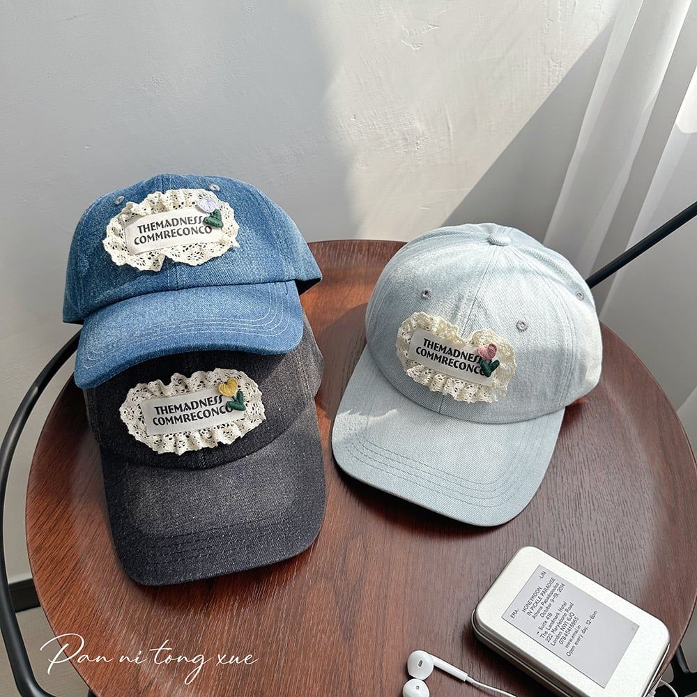 Mũ jean lưỡi trai đính hoa ren nhiều màu cho Mẹ và bé gái size 14y+