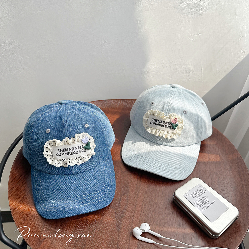 Mũ jean lưỡi trai đính hoa ren nhiều màu cho Mẹ và bé gái size 14y+