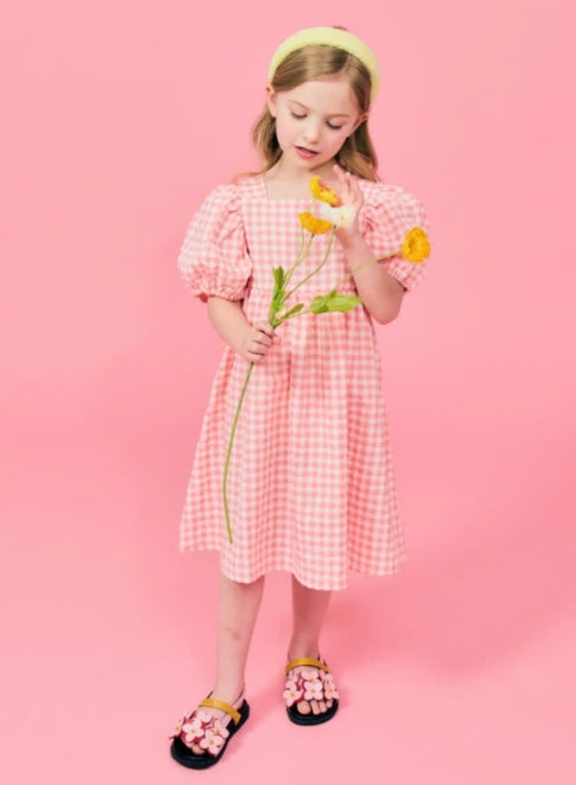 V00018 - Váy vải thô nhiều màu cho bé size 100-150