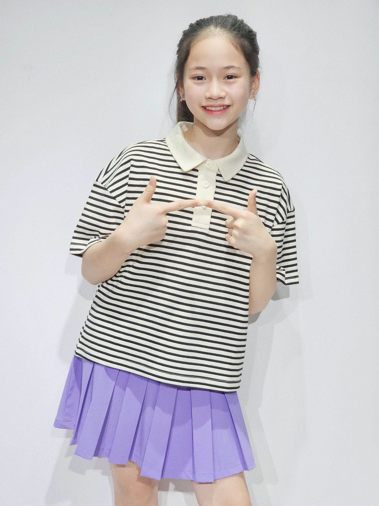 Set Bee Mon áo polo kẻ trắng đen + chân váy vải golf màu tím bé gái size 120-160
