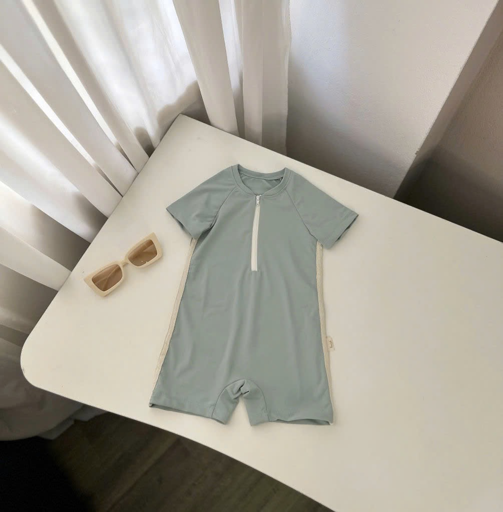 Bộ bơi Harifa liền thân cổ trụ nhiều màu cho bé trai size 1-6y