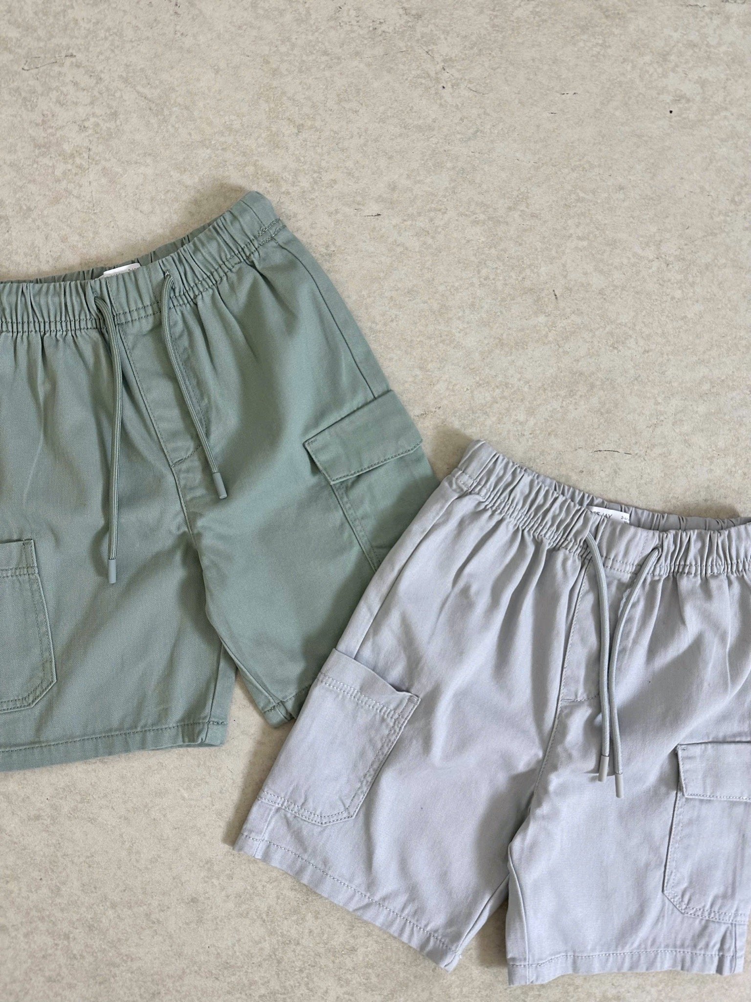 Quần short kaki mềm túi hộp GGJJ dư xịn cho bé trai 2 màu size 2-8y