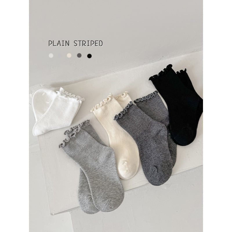 Tất cổ nhún trơn màu trắng, ghi, kem, đen cho bé gái size 1-12y