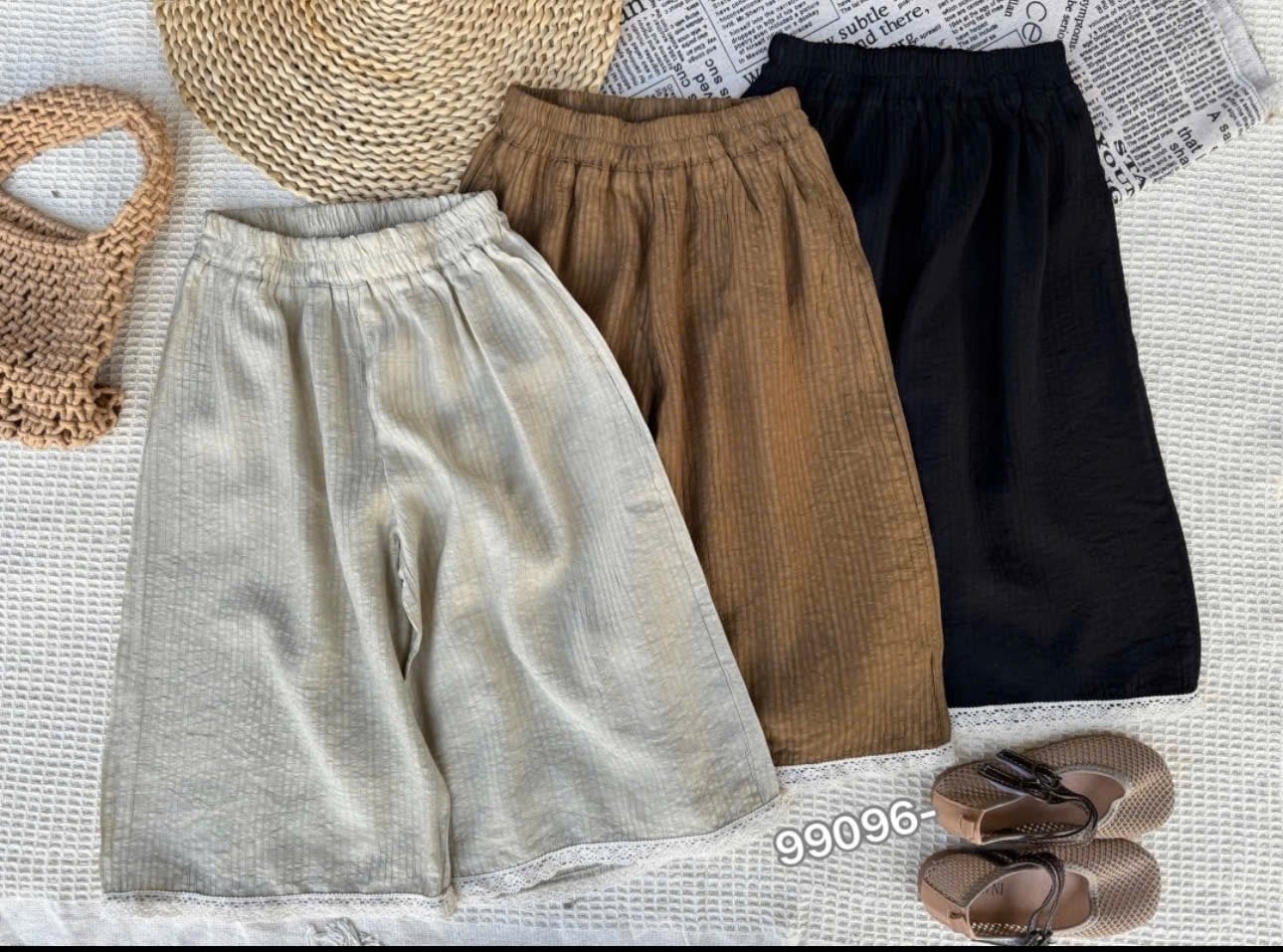 99096 - Quần ống sớ vải thô đũi viền ren 3 màu cho bé gái size 90-130