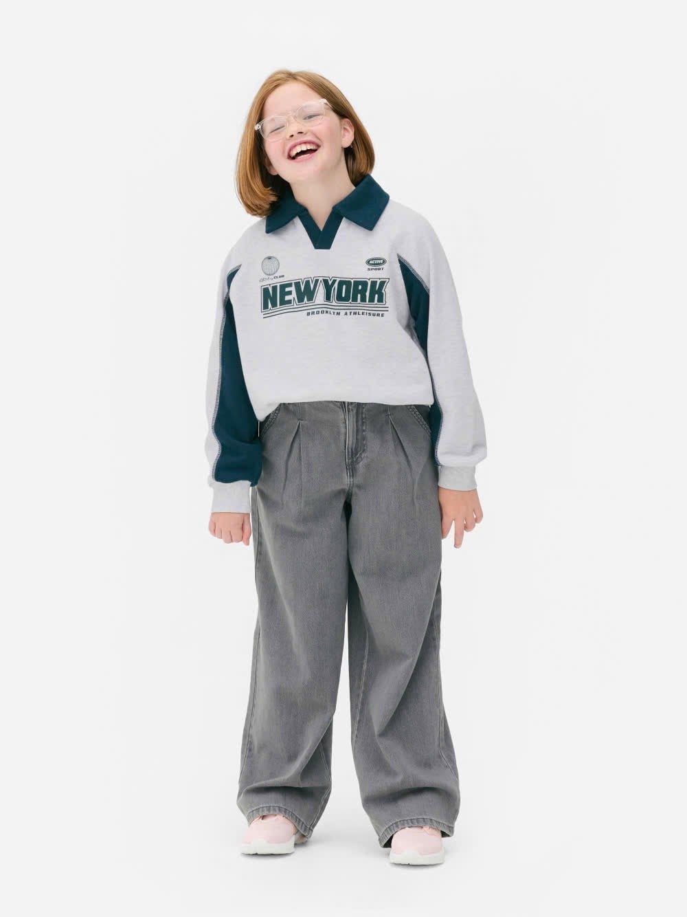 Áo nỉ da cá Primark màu ghi phối xanh rêu New York size 8 - 15y