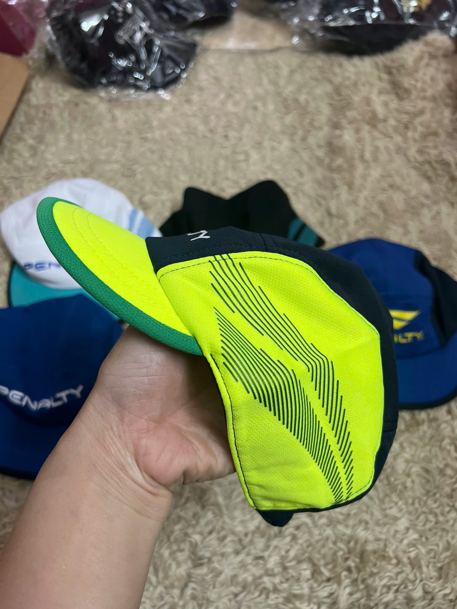 Mũ bóng đá Penalty xuất Nhật dư xịn cho bé size 4-8y