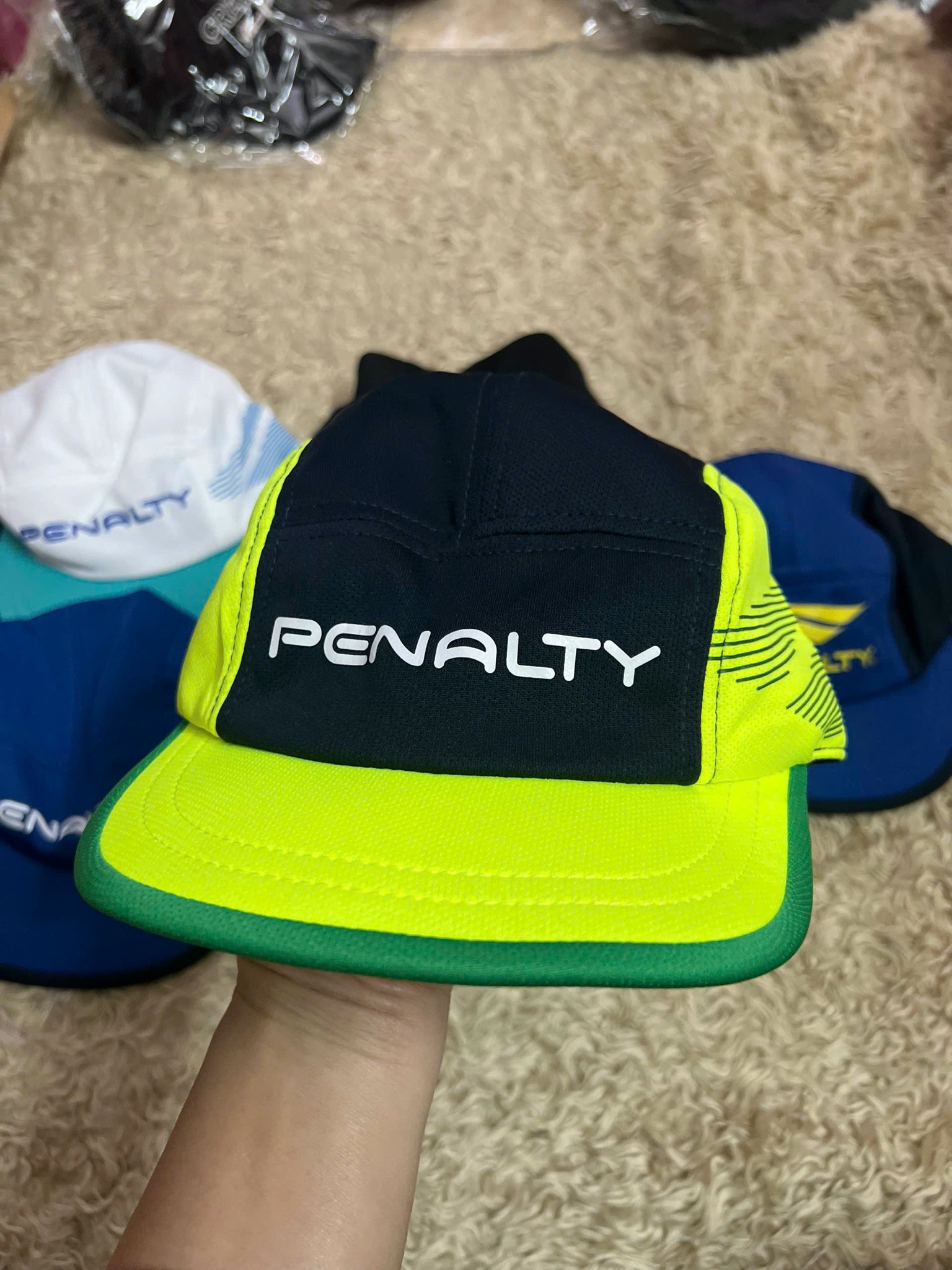 Mũ bóng đá Penalty xuất Nhật dư xịn cho bé size 4-8y