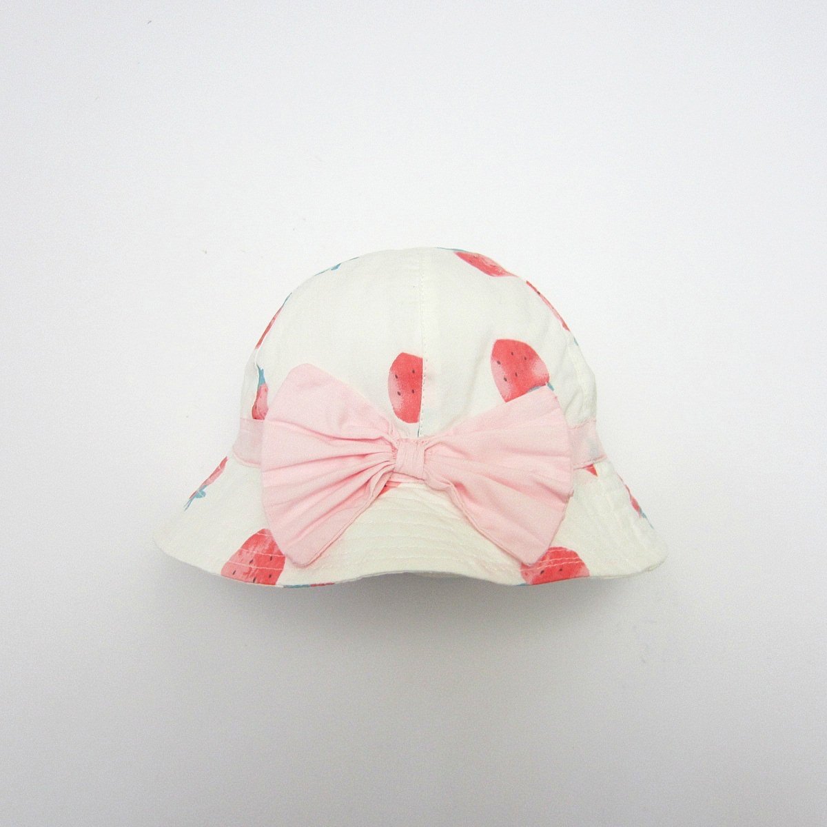 Mũ vải vành Miller màu trắng hoạ tiết dâu tây