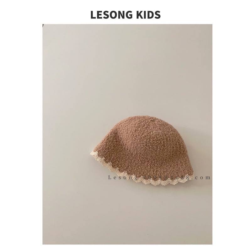 Mũ len vành tròn viền ren trơn nhiều màu cho bé gái size 4-8y